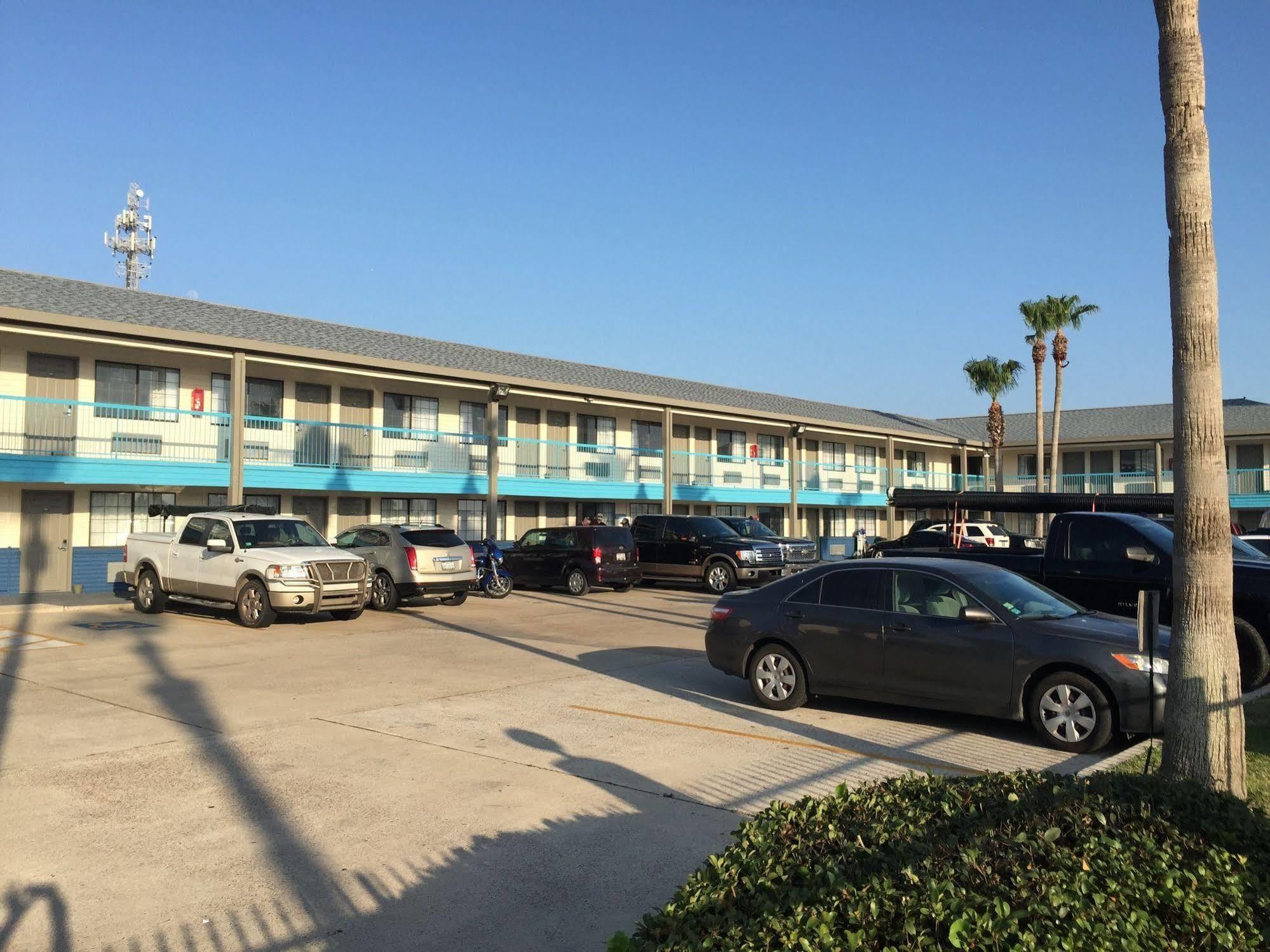 Captains Quarters Inn Port Aransas Exterior photo